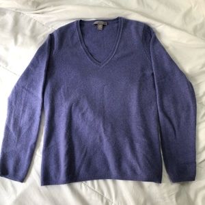 Cashmere by Charter Club periwinkle sweater size M
